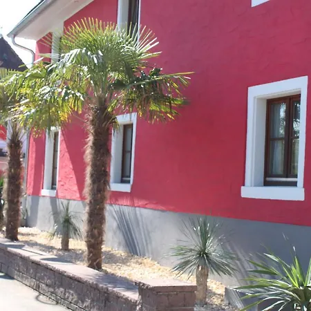 Szálloda Hochdorfer Hirschen 3*